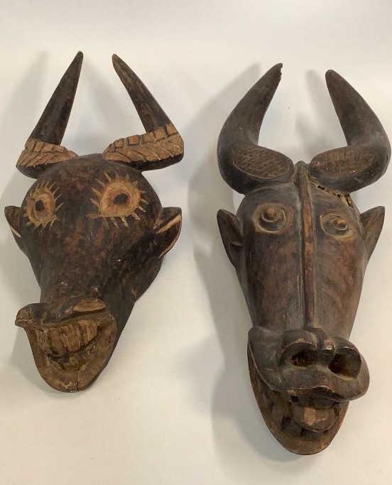 2 African tribal Wall Masks (1 of 5)