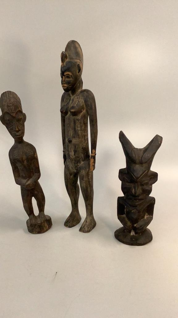 3 African Tribal Carved aFigures (1 of 5)