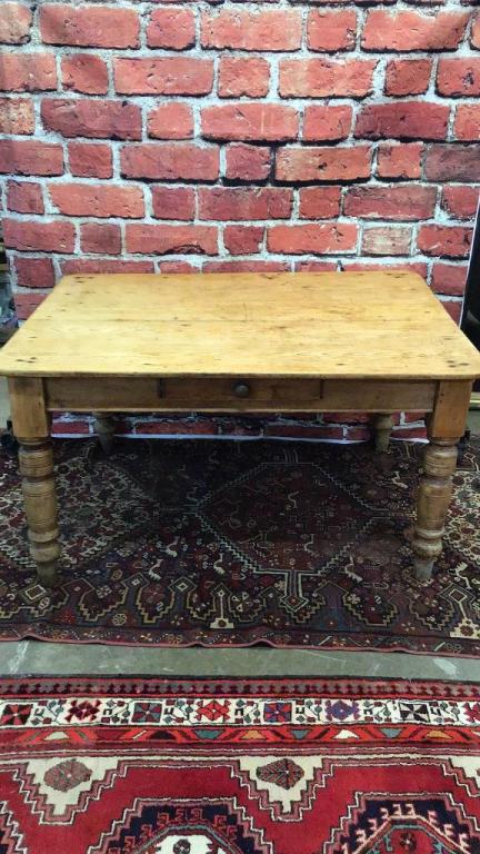 European White Pine Breakfast Table (1 of 4)