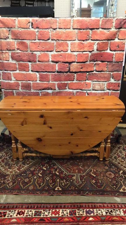 Monumental Knotty Pine Drop Leaf Table (1 of 3)