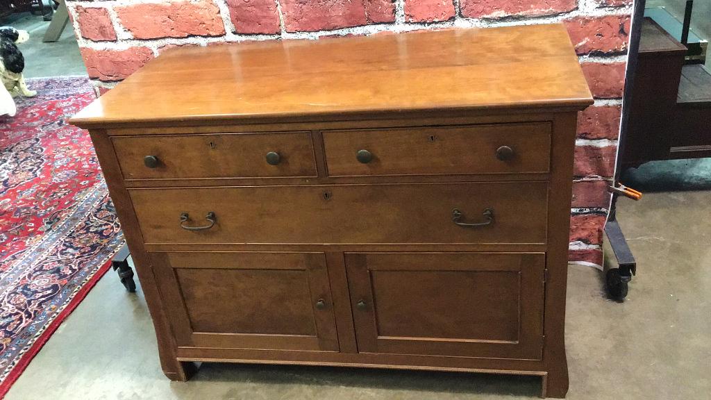 Maple Cupboard (1 of 2)