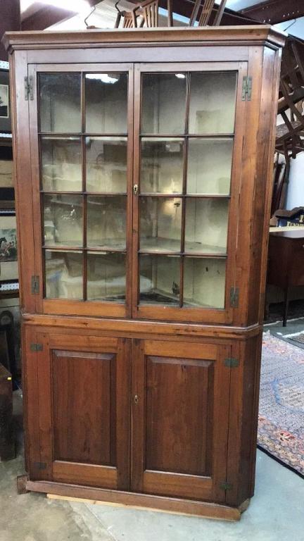 16 Pane Walnut Corner Cupboard (1 of 4)