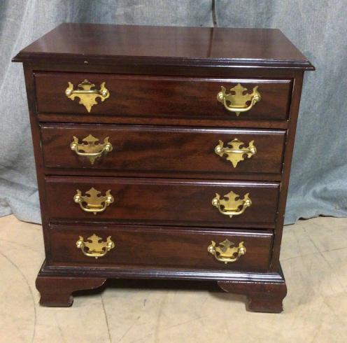 Modern Mahogany Dimunitive Chest: Ogee bracket feet, batwing pulls, 21 tall x 20 wide 13 deep