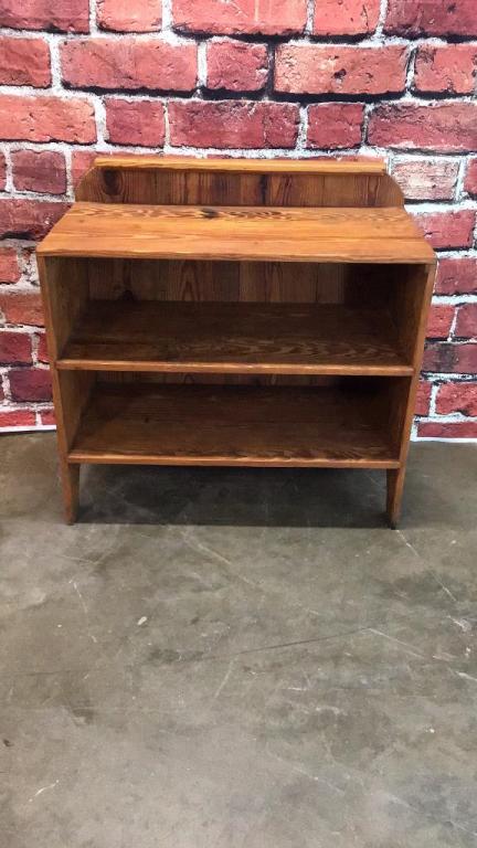 Contemporary Heart Pine Bucket Bench (1 of 3)