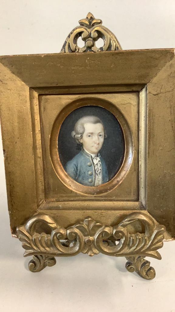 Miniature Portrait, Gentleman (1 of 4)