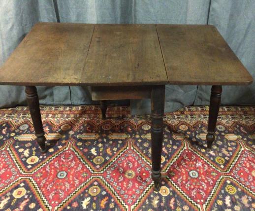 Period English Oak Drop Leaf Table (1 of 3)
