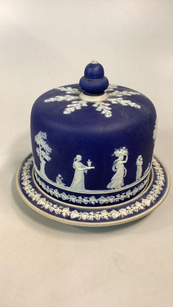 Jasperware Cheese Dome (1 of 5)