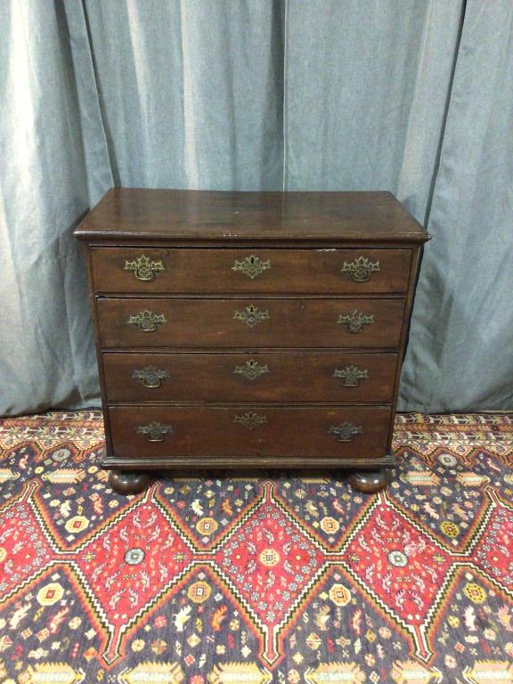 Oak William & Mary Chest (1 of 5)