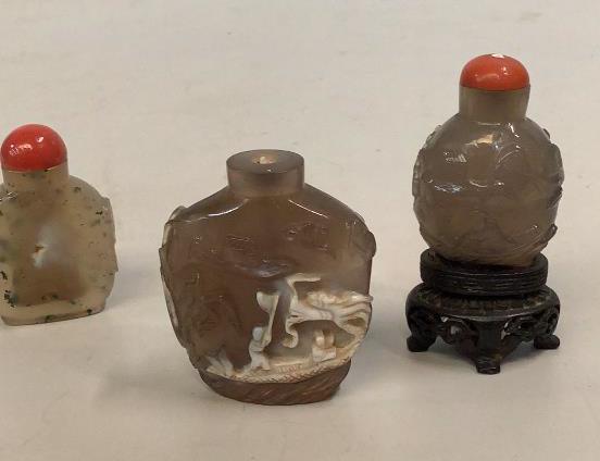 3 Peking Glass Snuff Bottles (1 of 7)