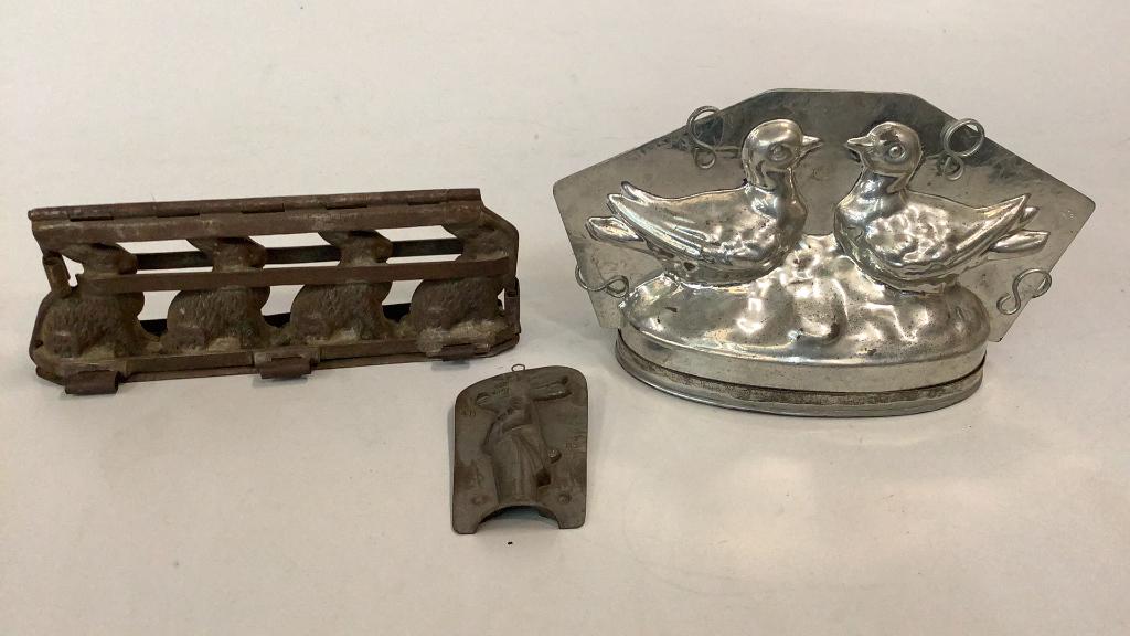 3 Candy Molds (1 of 7)