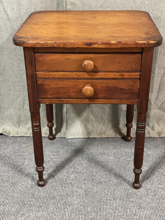 Sheraton Maple 2 Drawer Stand (1 of 4)