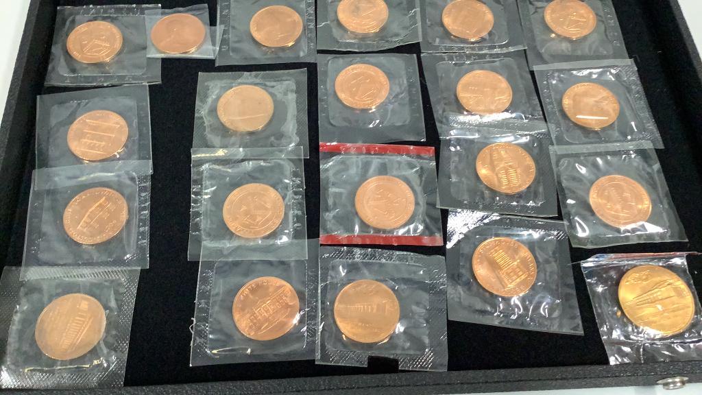 21 US Treasury Commemorative Medals (1 of 4)