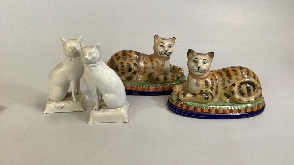 2 Pair Staffordshire Cats (1 of 6)