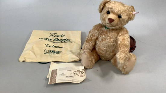 Steiff Zoe Bear, Limited Edition: 15 inch honey beige mohair, growler ear button with limited edition ear tag, #1181 of 1500, includes certificate and canvas bag….good condition