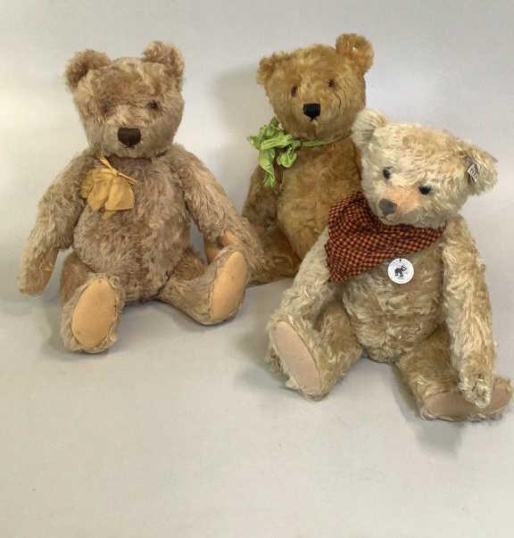 3 Steiff Bears (1 of 7)