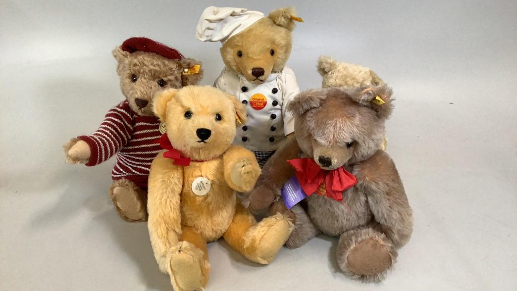 5 Steiff Bears (1 of 7)