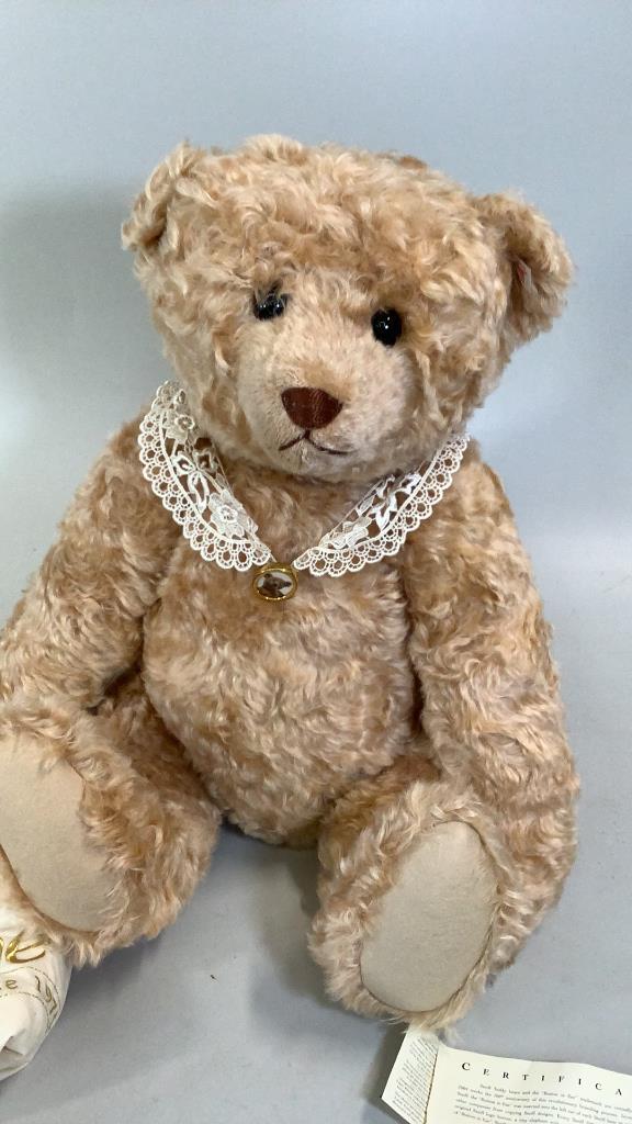 Steiff Appolonia Limited Edition Bear (1 of 5)