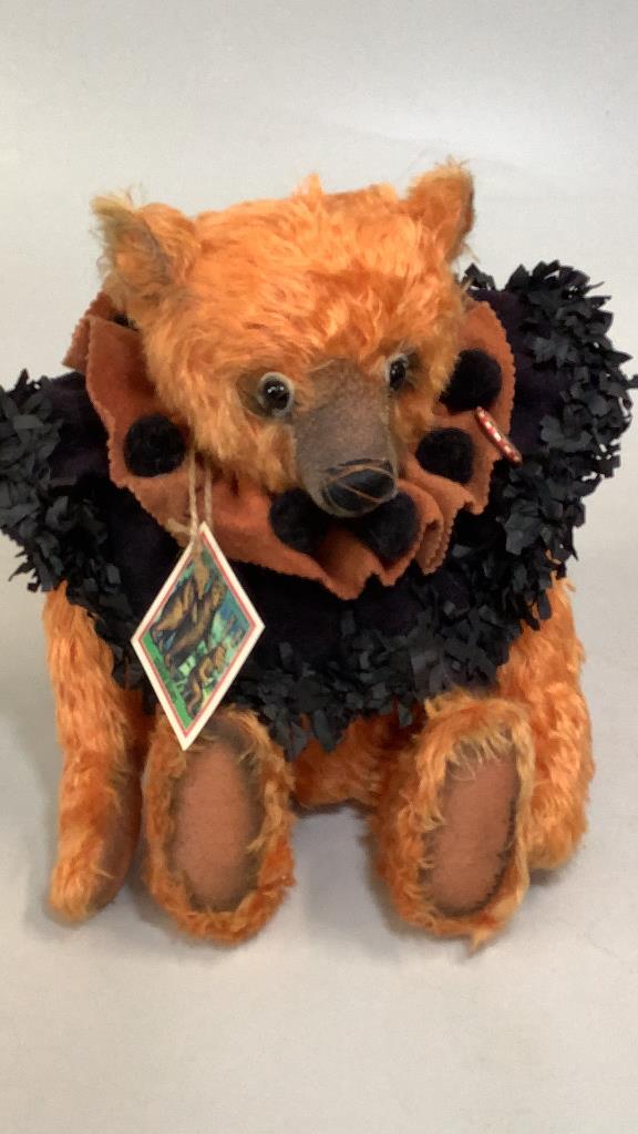 Heidi Steiner Collector Bear (1 of 4)