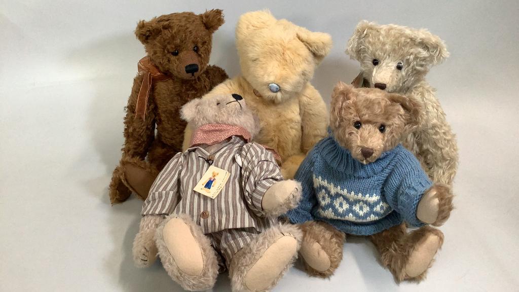 5 Non Steiff Bears (1 of 6)