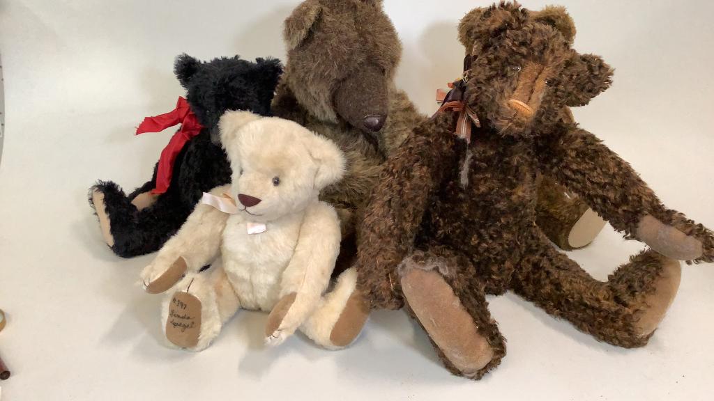 5 Non Steiff Bears (1 of 7)