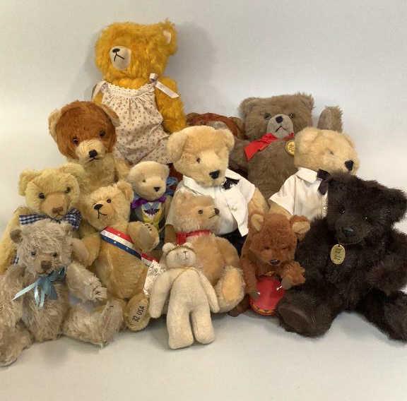 14 Assorted Bears, Non Steiff (1 of 5)