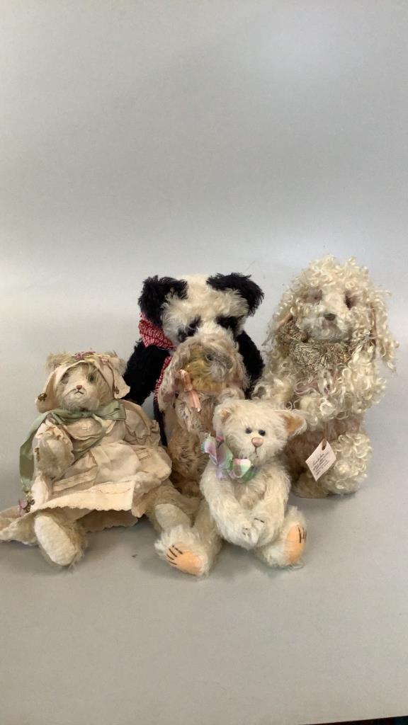 5 Hand Crafted Animals (1 of 6)