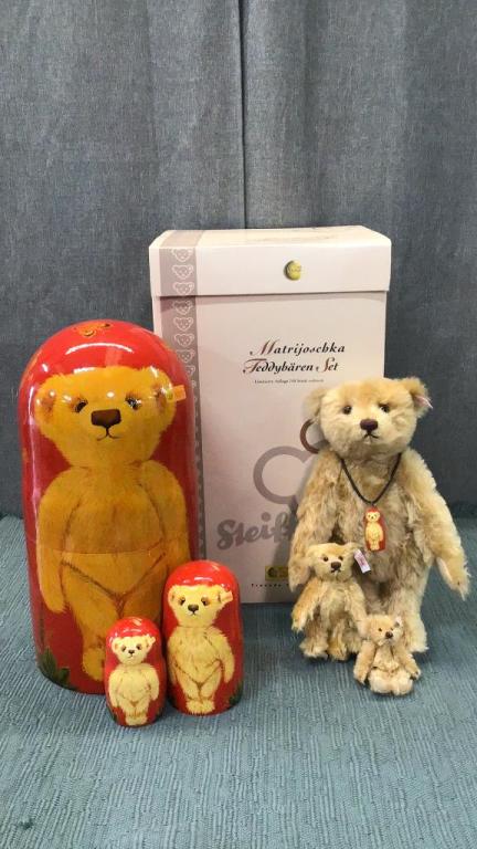 Steiff Matrioschka Teddy Bear Set (1 of 8)