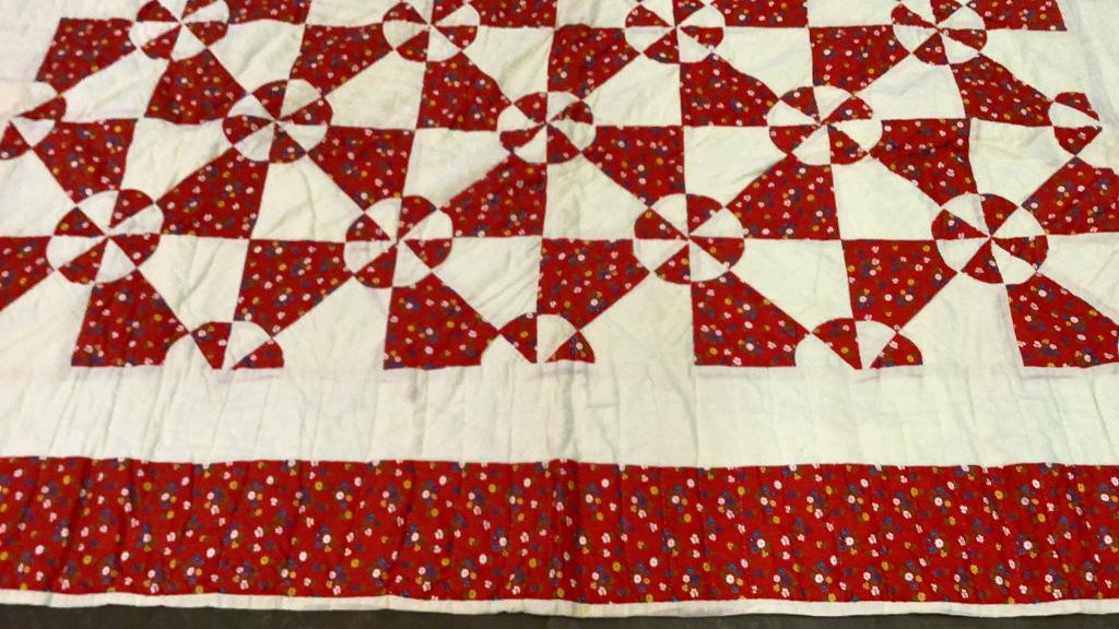 Hand Stitched Quilt (1 of 4)