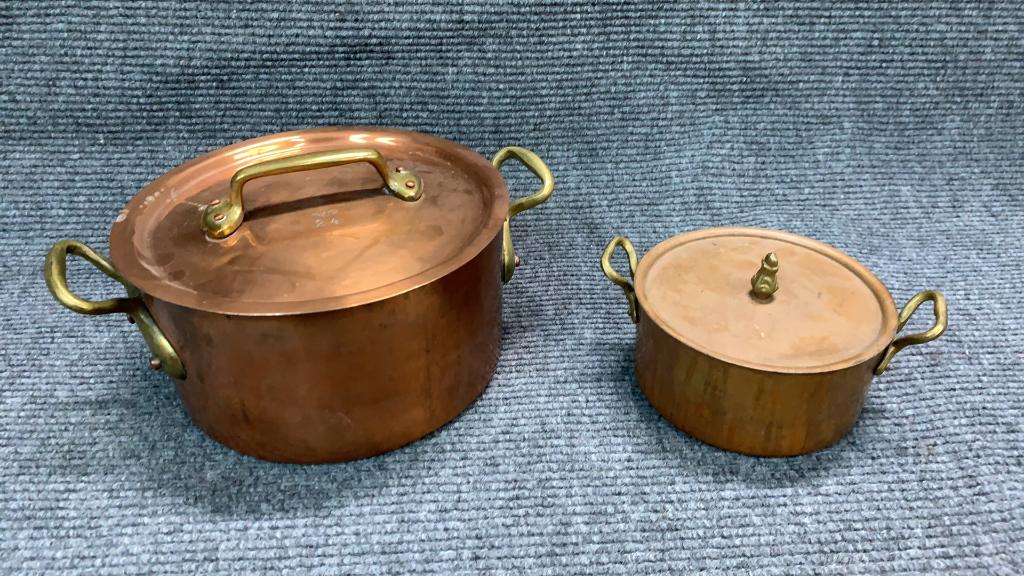 2 Copper Pots (1 of 6)