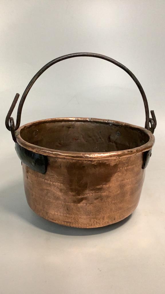 Copper Cauldron: 14 x 8 deep copper pot or caldron! Hand hammered bail handle, cast iron ring mounts