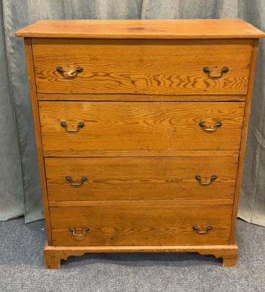 Heart pine 4 Drawer Chest (1 of 4)