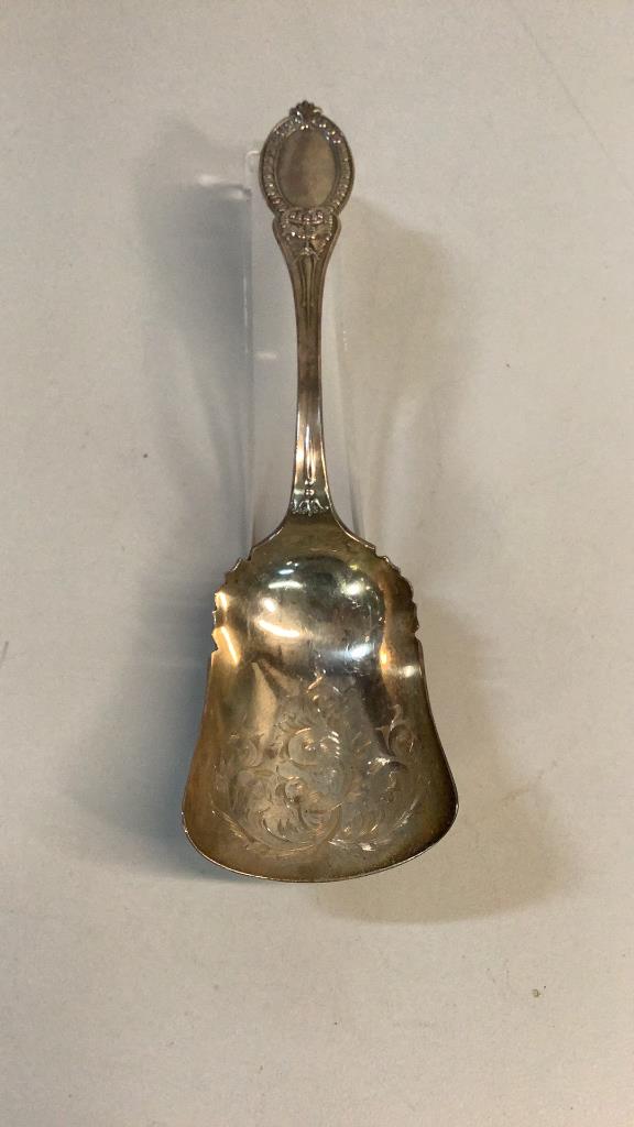 Sterling Serving Article (1 of 6)