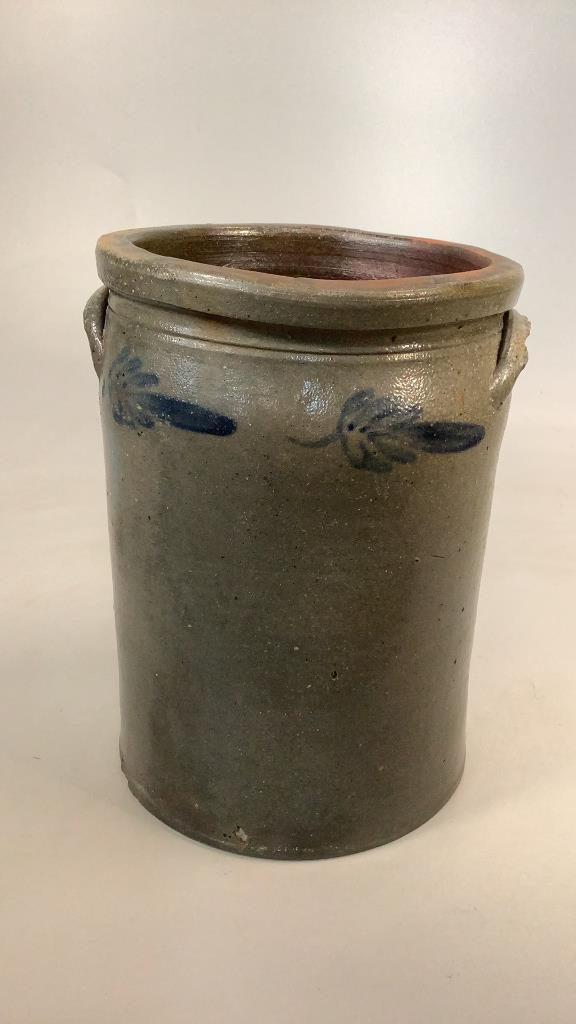 4 Gallon Salt Glaze Crock, Cobalt Decoration (1 of 4)