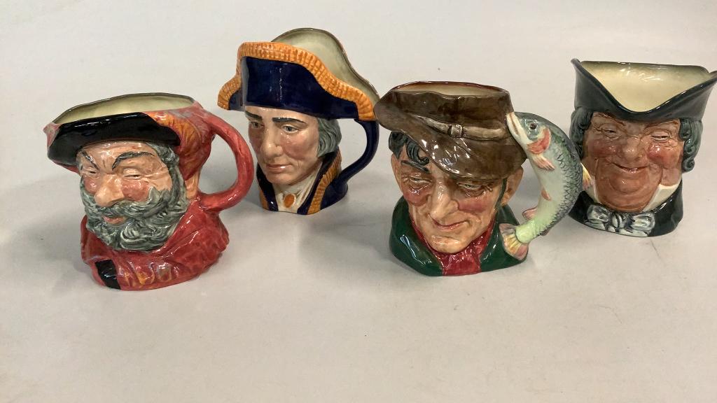 4 Royal Doulton Toby Pitchers (1 of 5)