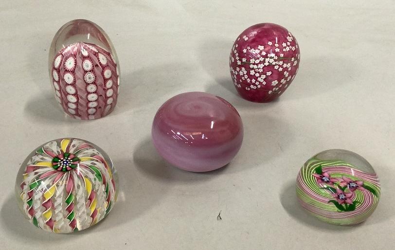 5 Art Glass Paperweights (1 of 4)