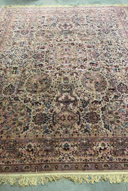 Reproduction Hunt Carpet: Gulistan reproduction of 16th century Hunt carpet displayed in Victoria & Albert Museum of London 11 ft 3 in x 13ft 6in Line Item # 4