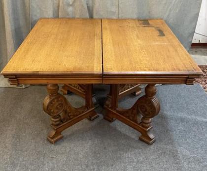 Aesthetic Movement Oak Dining Table (1 of 5)