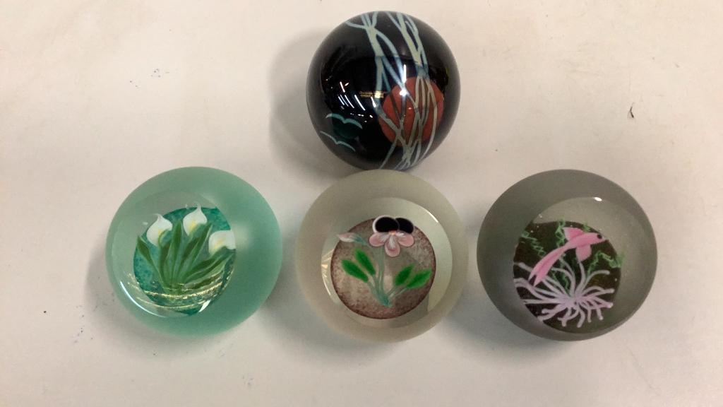 4 Signed Correia Art Glass Paperweights (1 of 6)