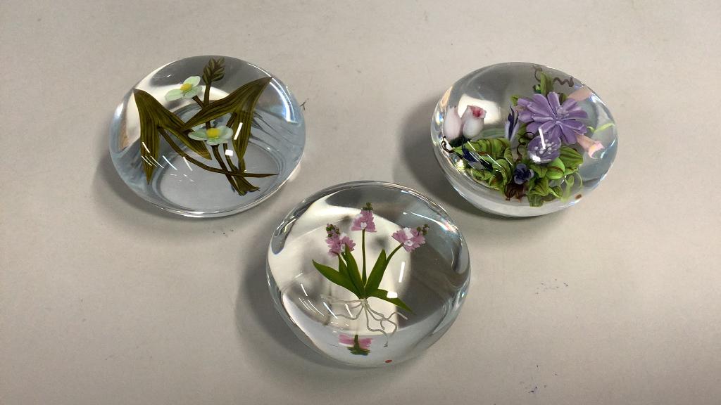 3  Art Glass Paperweights (1 of 6)