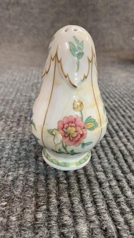 6 Pieces ‘Indian Summer’ China: Marked Heinrich W. Germany or Heinrich Villeroy & Boch W. Germany..includes lidded vegetable bowl, jam/jelly dish with lid, covered butter dish, lidded gravy bowl with attached under plate, salt and p