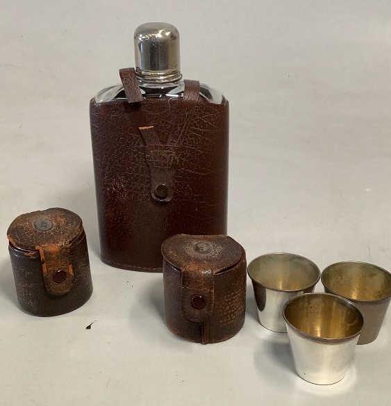Liquor Flask, Sterling Shot Cups (1 of 6)