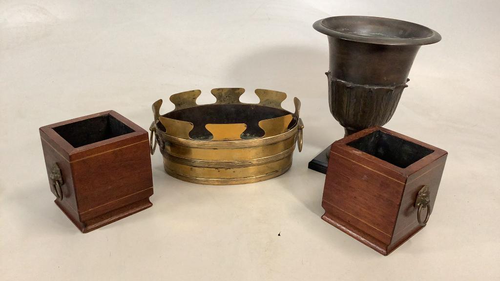 Planter Urns, Brass  Urn (1 of 4)