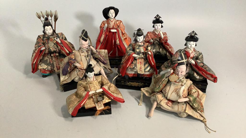 8 Asian  Dolls (1 of 5)