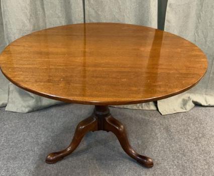 Queen Anne Tile Top Breakfast Table: Substantial base, heavy legs with pad feet, English 47.5 diameter x 29 tall