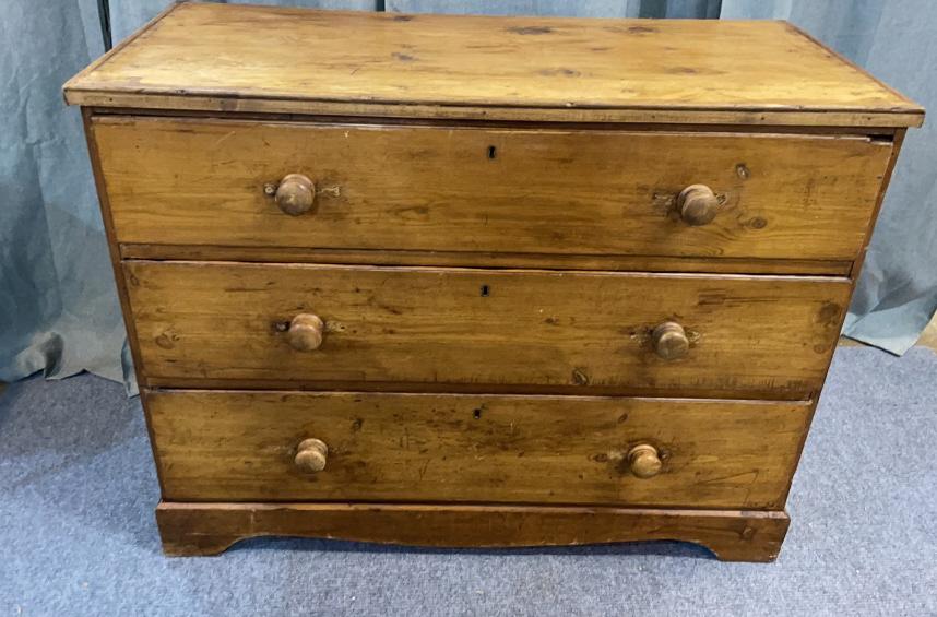 English White Pine Cottage Chest (1 of 3)