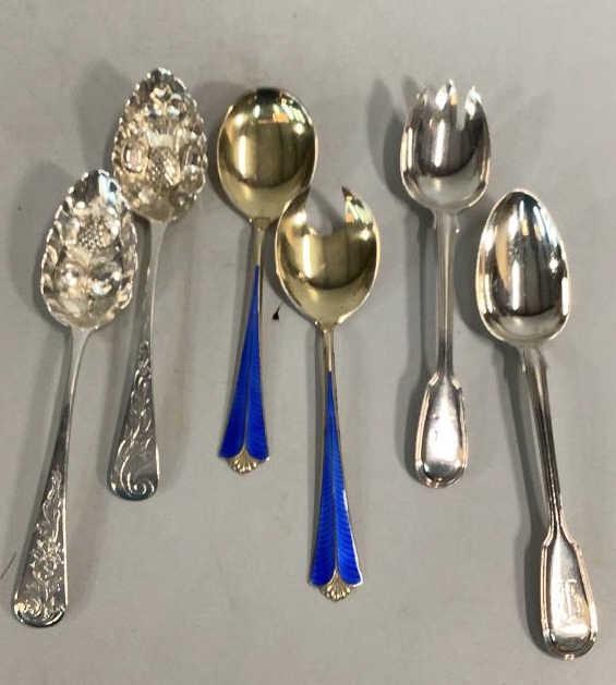 6 Sterling Serving Articles (1 of 5)