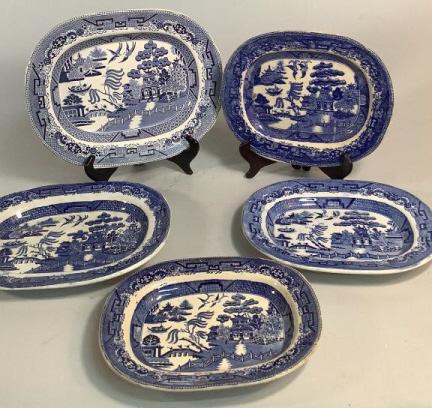 5 Blue Willow Transferware  Platters (1 of 5)