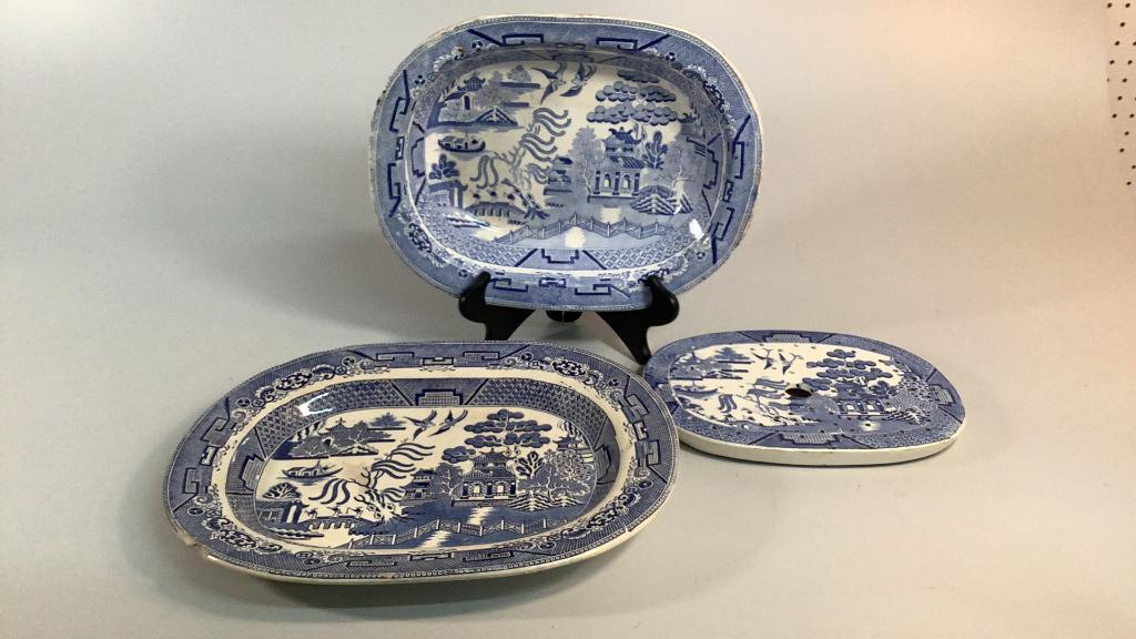 3 Pieces  Blue Willow Transferware (1 of 7)