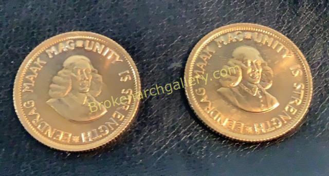 Two 1980 South Africa 2 Rand Gold Coins: 2 Rand coins, each .9167 fine gold