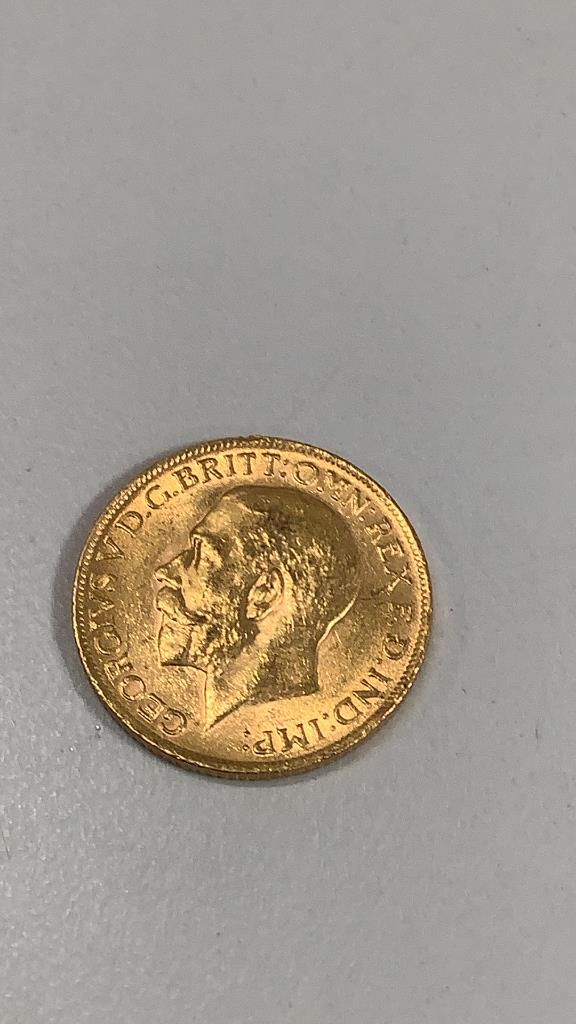 1912 Gold Sovereign  Coin (1 of 4)